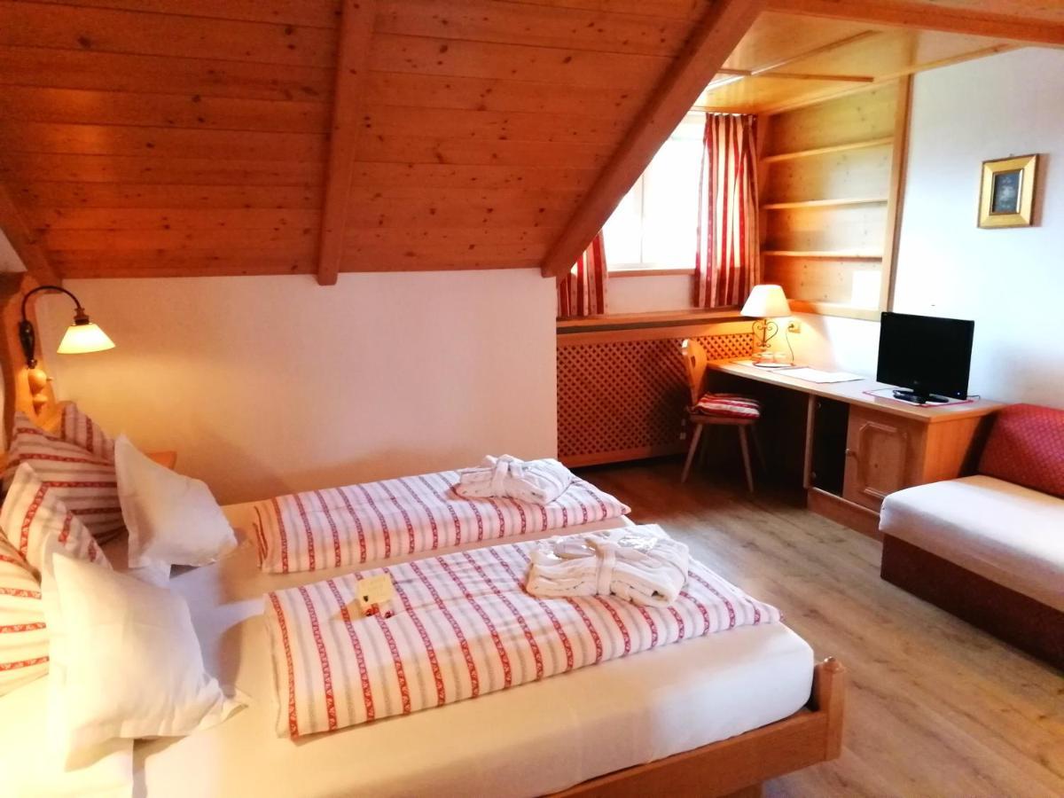 Hotel Holzer Сесто Экстерьер фото